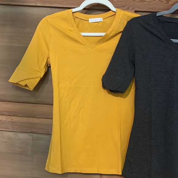 Active basics mustard and gray T-shirt - Picture 2 of 4